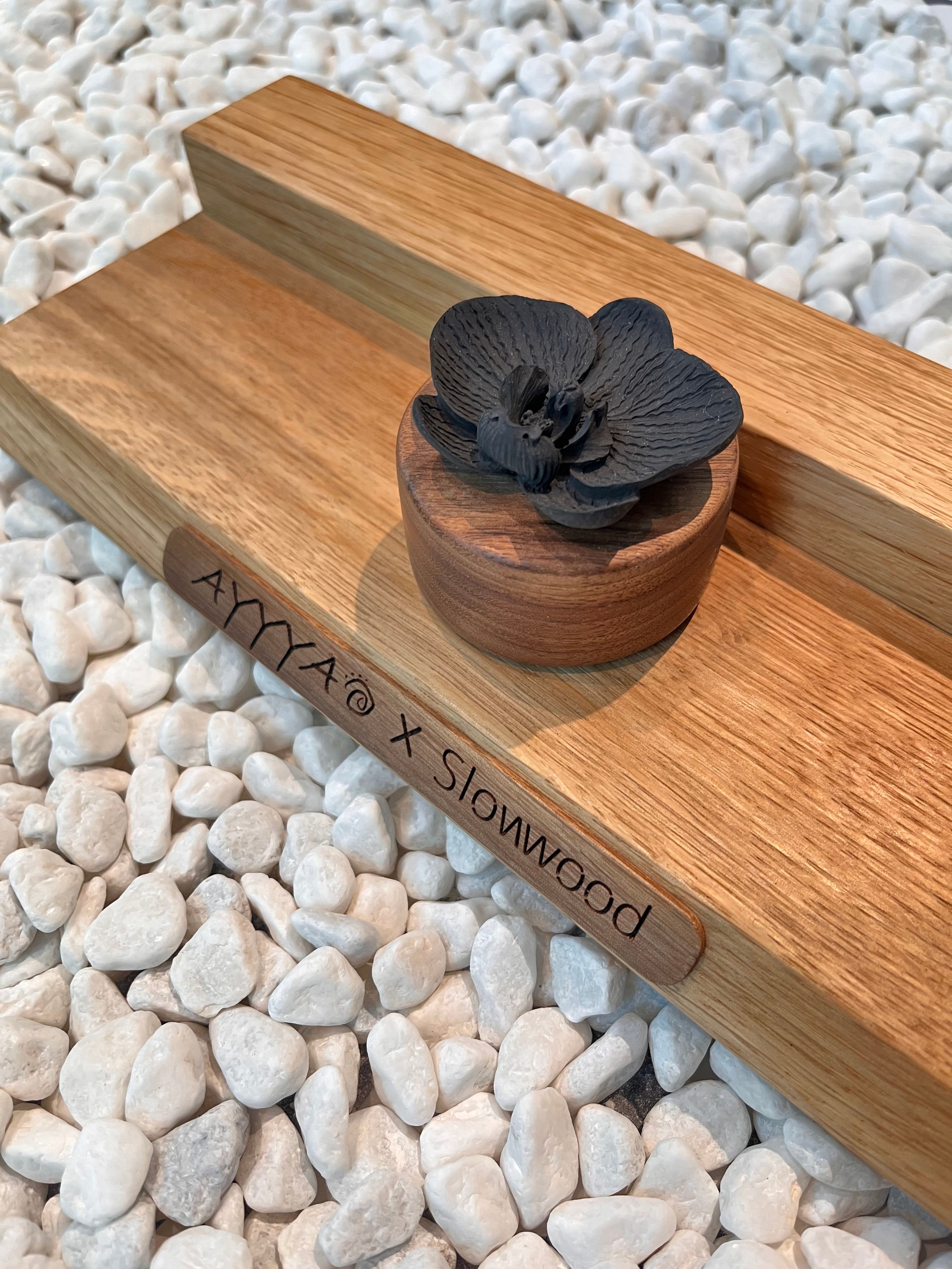 AYYYA X SLOWWOOD 3D Flower Shape Diffuser Stone with Aromatherapy Oil Spray Set